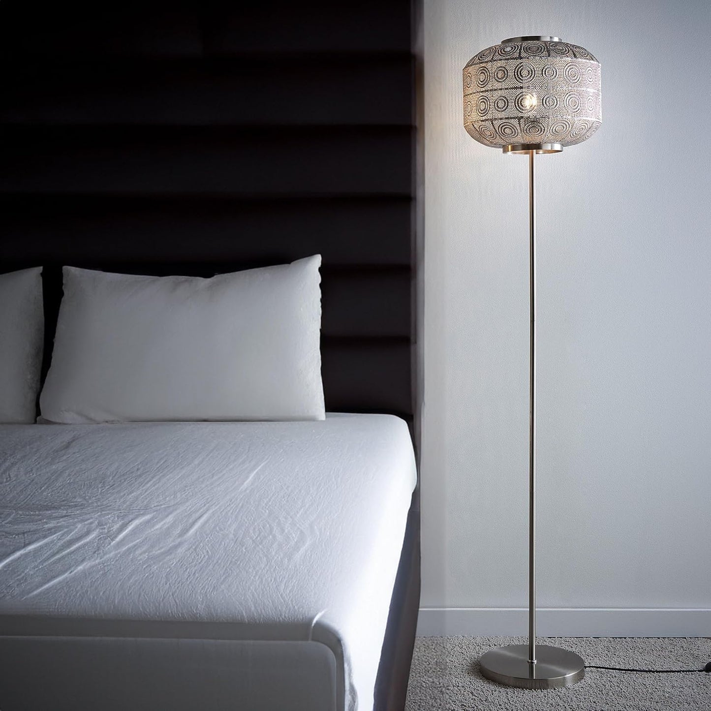 Geometrisches Muster Marokkanisches Design Tischlampe, Stehlampe oder Pendelleuchte | Satin-Nickel Korb-ähnliche zeitgenössische Beleuchtungslösung für moderne Häuser