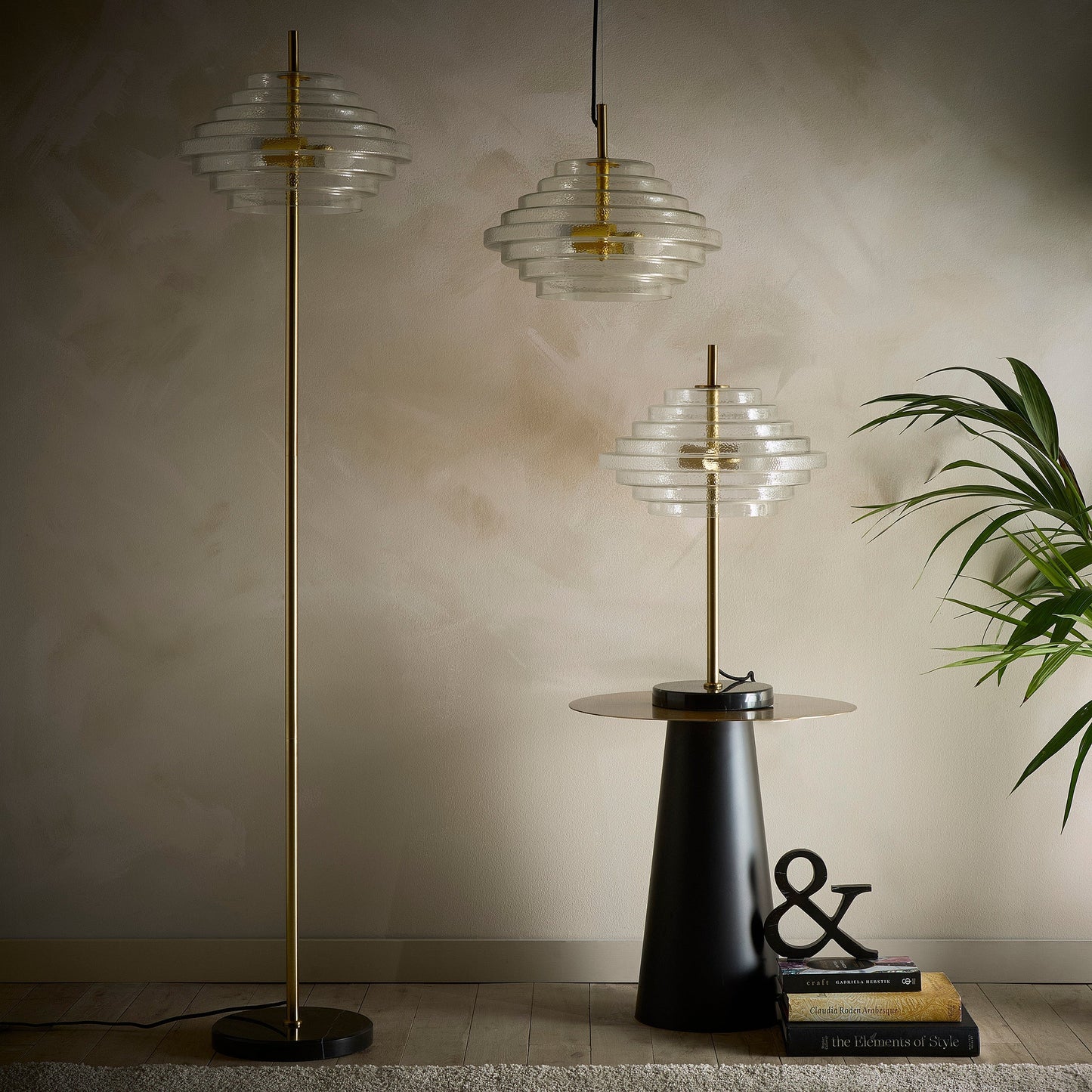 Klare Glas Tischlampe, Stehlampe oder Deckenpendelleuchte mit Messing-Finish und Marmorlampenfuß