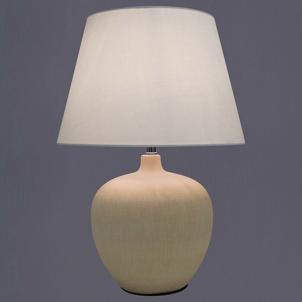 Tenby Tischlampe mit glasiertem Keramikfuß und stoffbeschichtetem Schirm